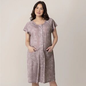 Kindred Bravely Universal Labor & Delivery Gown